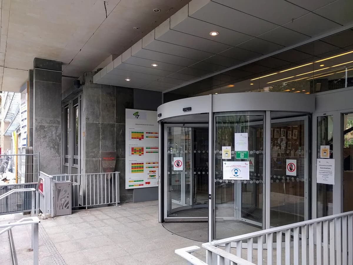 Mairie du 17ème arrondissement de Paris - Assistance Canalisation intervient dans tout le quartier Batignolles, Monceau et Ternes Mairie du 17ème arrondissement de Paris - Assistance Canalisation intervient dans tout le quartier Batignolles, Monceau et Ternes